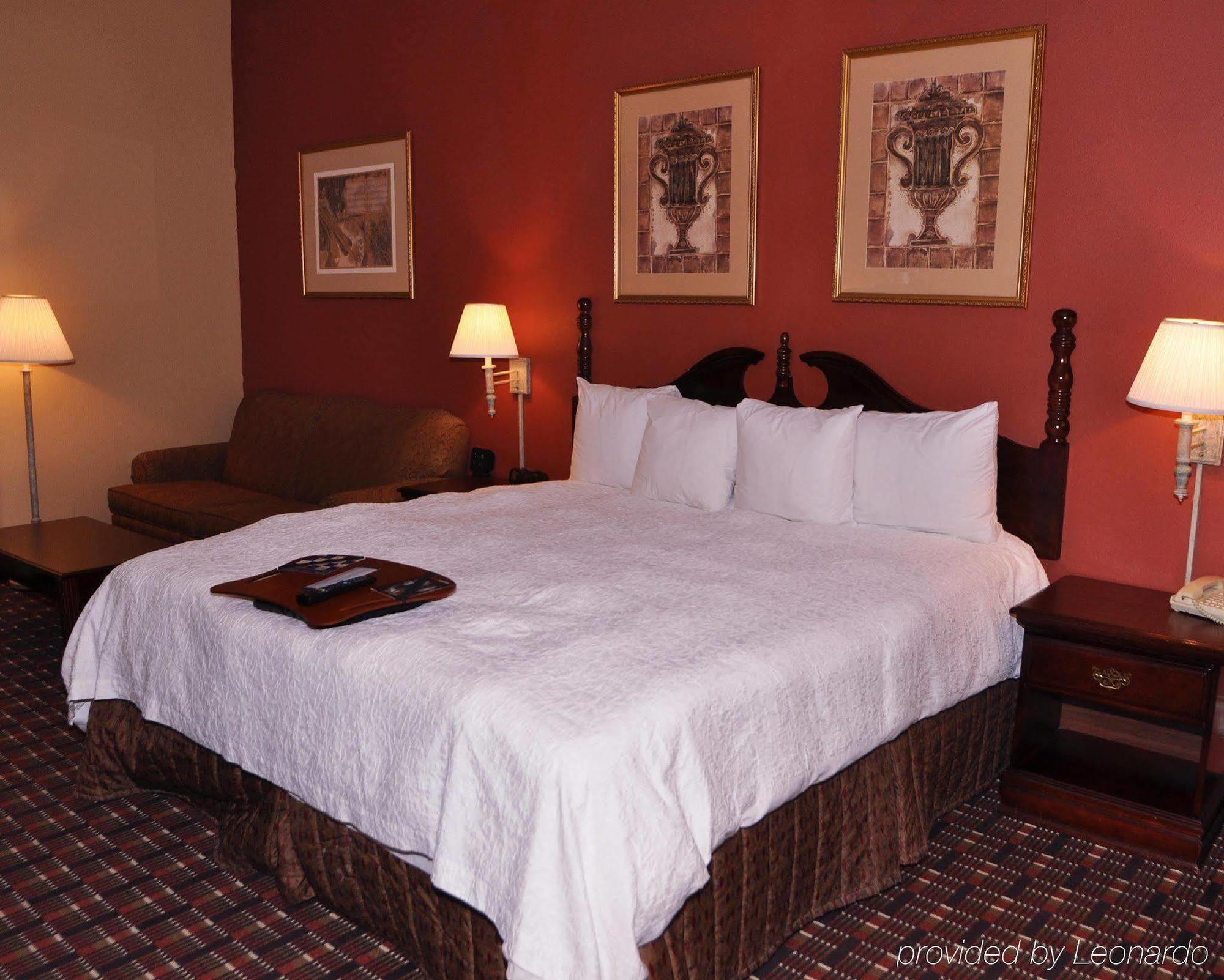 Hampton Inn Muskogee Exteriör bild
